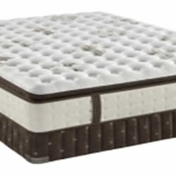 Bedzzz Express - We sell Stearns and Foster mattresses.