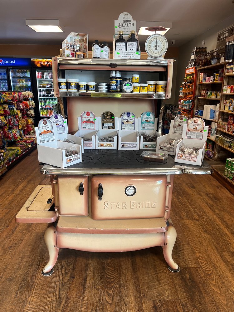 JAYMEE LEE’S QUICK STOP 348 Doubling Gap Rd, Newville, Pennsylvania