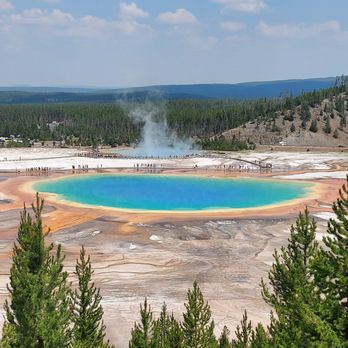 Grand Prismatic Spring - Landmarks & Historical Buildings Near Me Grand Prismatic Spring - Landmarks & Historical Buildings Near Me