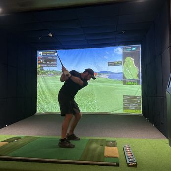 Nice Shot Golf Lounge & Bar - Golf Near Me - Henderson, Nevada