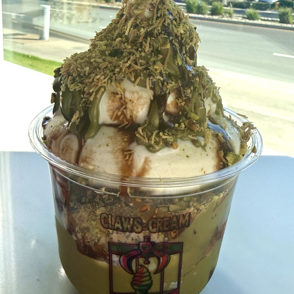 Claws and Cream - Dubai chocolate - Coffee & Tea Near Me - Garden Grove, California Claws and Cream - Dubai chocolate - Coffee & Tea Near Me - Garden Grove, California