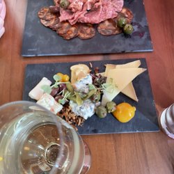 AMOR - Cheese, charcuterie & Prosecco...