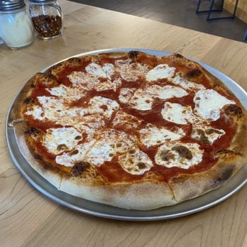 Outer Limits Brewing - Cheese Pizza - Brewpubs Near Me - Proctorsville, Vermont Outer Limits Brewing - Cheese Pizza - Brewpubs Near Me - Proctorsville, Vermont