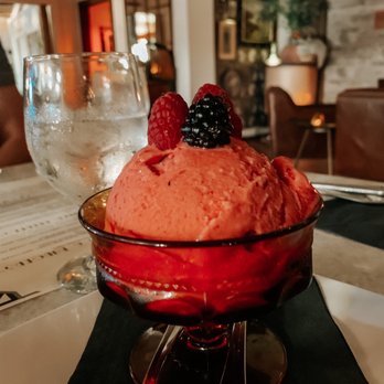 Harlow’s - American Near Me - Bonsall, California