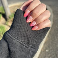 Diva Nails Spa & Wax Center - Acrylic