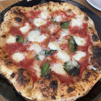 Sei Pizza Bar - Margherita Pizze - Pizza Near Me - Los Angeles, California Sei Pizza Bar - Margherita Pizze - Pizza Near Me - Los Angeles, California
