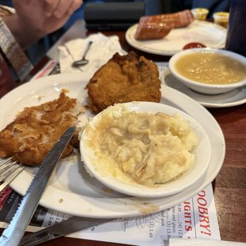 Polish Villa - Pork chop platter with mashed potatoes and apple sauce - side of smoked kielbasa. - Diners Near Me - Cheektowaga, New York Polish Villa - Pork chop platter with mashed potatoes and apple sauce - side of smoked kielbasa. - Diners Near Me - Cheektowaga, New York