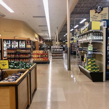 Hannaford Supermarkets - Hannaford Albany NY. Clean and well kept. - Grocery Near Me - Albany, New York Hannaford Supermarkets - Hannaford Albany NY. Clean and well kept. - Grocery Near Me - Albany, New York