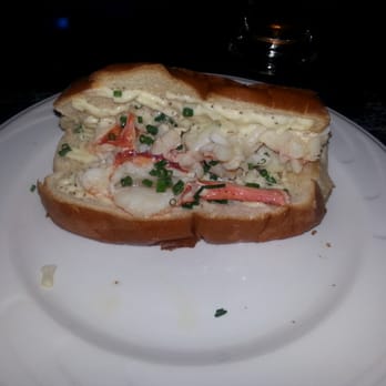 Monkey Bar - Lobster roll good taste snack size - Mexican Near Me - Atlantic City, New Jersey