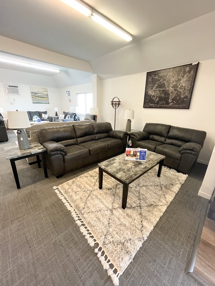 PEDIGO FURNITURE & HOME DECOR Updated June 2024 203 E Hanson Ave