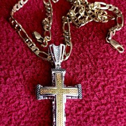 Cashforgold.to - Gold cross and chain Alex cleaned for me