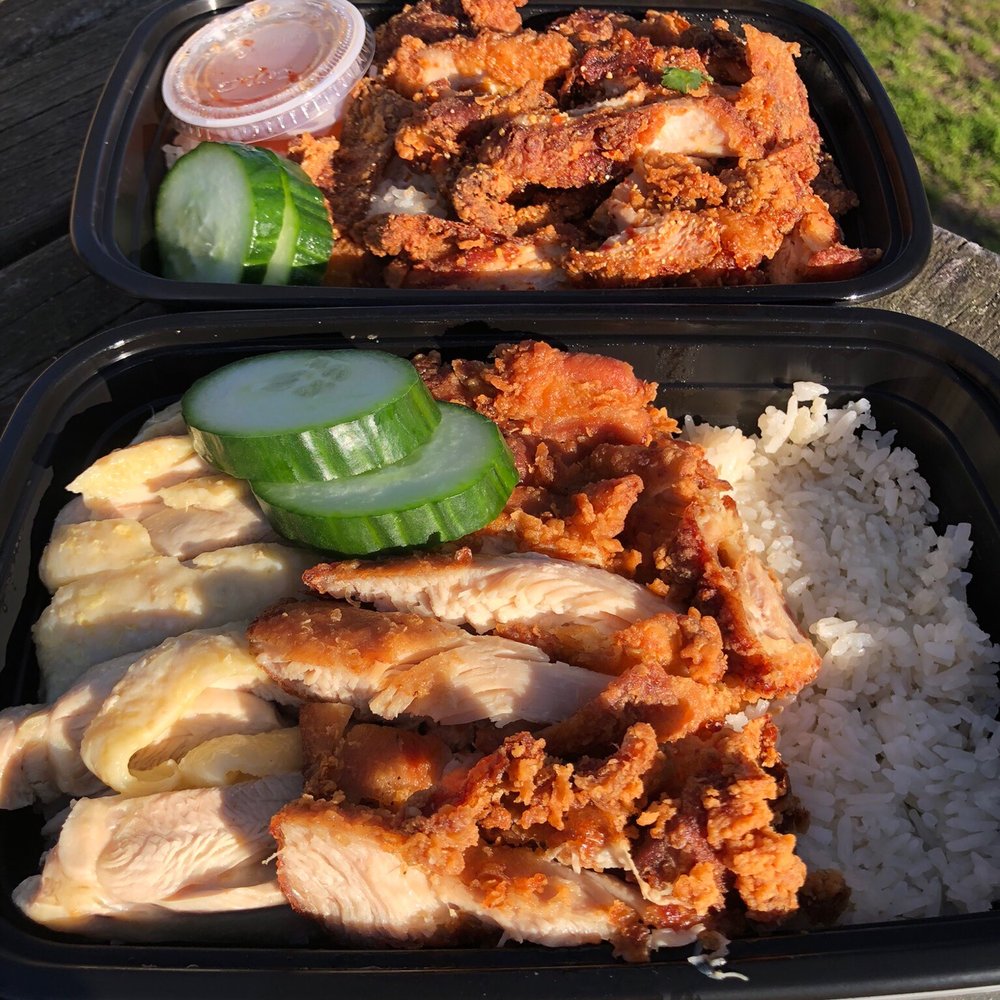 What Da Chick - Combo chick rice (crispy chick rice + what da chick rice, i.e. poached chicken, combined) in front, and spicy chick rice in back - Thai Near Me - Watertown, Massachusetts What Da Chick - Combo chick rice (crispy chick rice + what da chick rice, i.e. poached chicken, combined) in front, and spicy chick rice in back - Thai Near Me - Watertown, Massachusetts