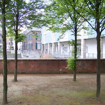 Filmmuseum - Ruheplatz vor dem Filmgenuss - Museums Near Me - Dusseldorf, NW Filmmuseum - Ruheplatz vor dem Filmgenuss - Museums Near Me - Dusseldorf, NW