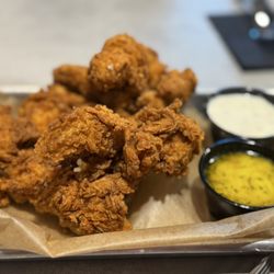 Victory Sports Grill - Chicken dippers