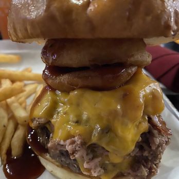 Knuckleheads - Pig Pen Burger - New American Near Me - Wallingford, Connecticut Knuckleheads - Pig Pen Burger - New American Near Me - Wallingford, Connecticut