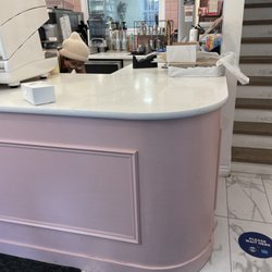 Mysweetooth Bakery Cafe - Loved their simple, elegant interior