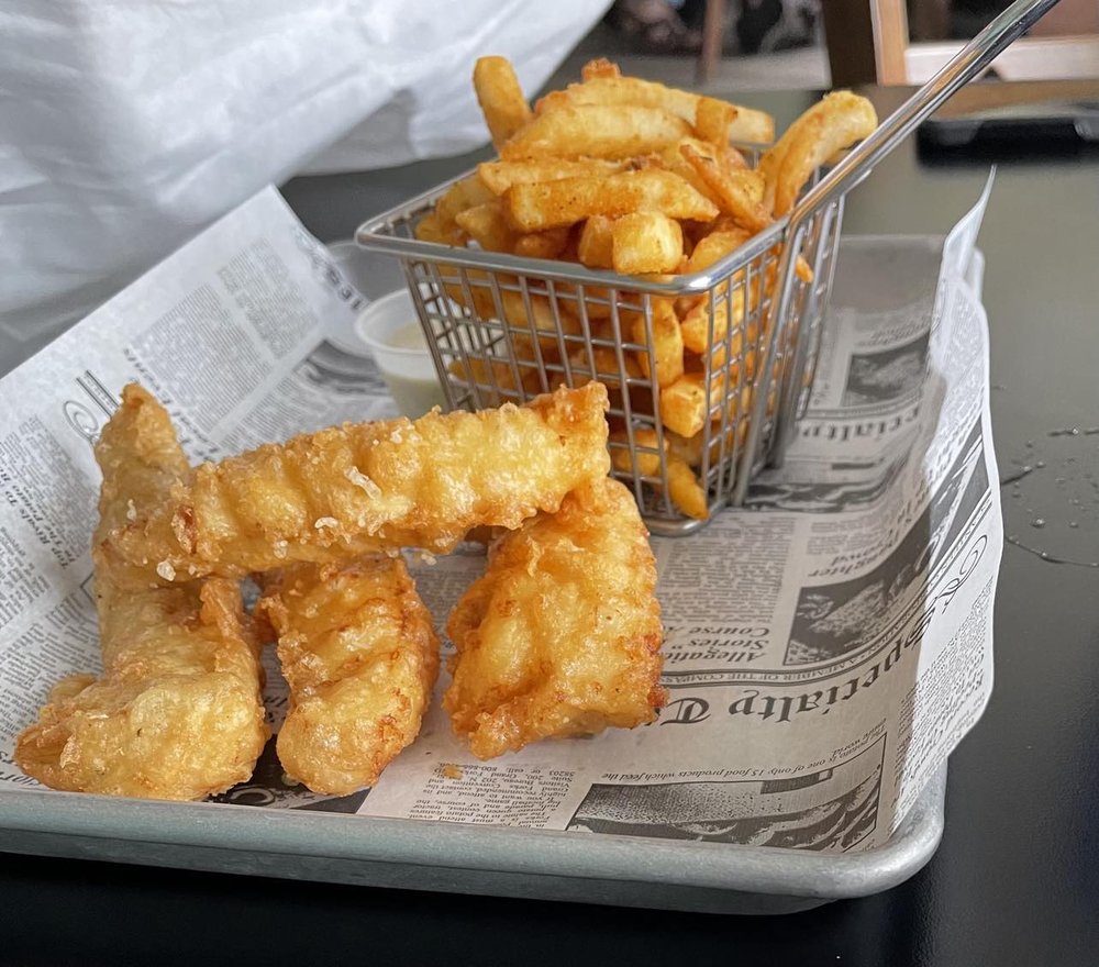 THE RUM BUCKET BAR AND GRILL 35 Photos & 43 Reviews 5150 Buckingham