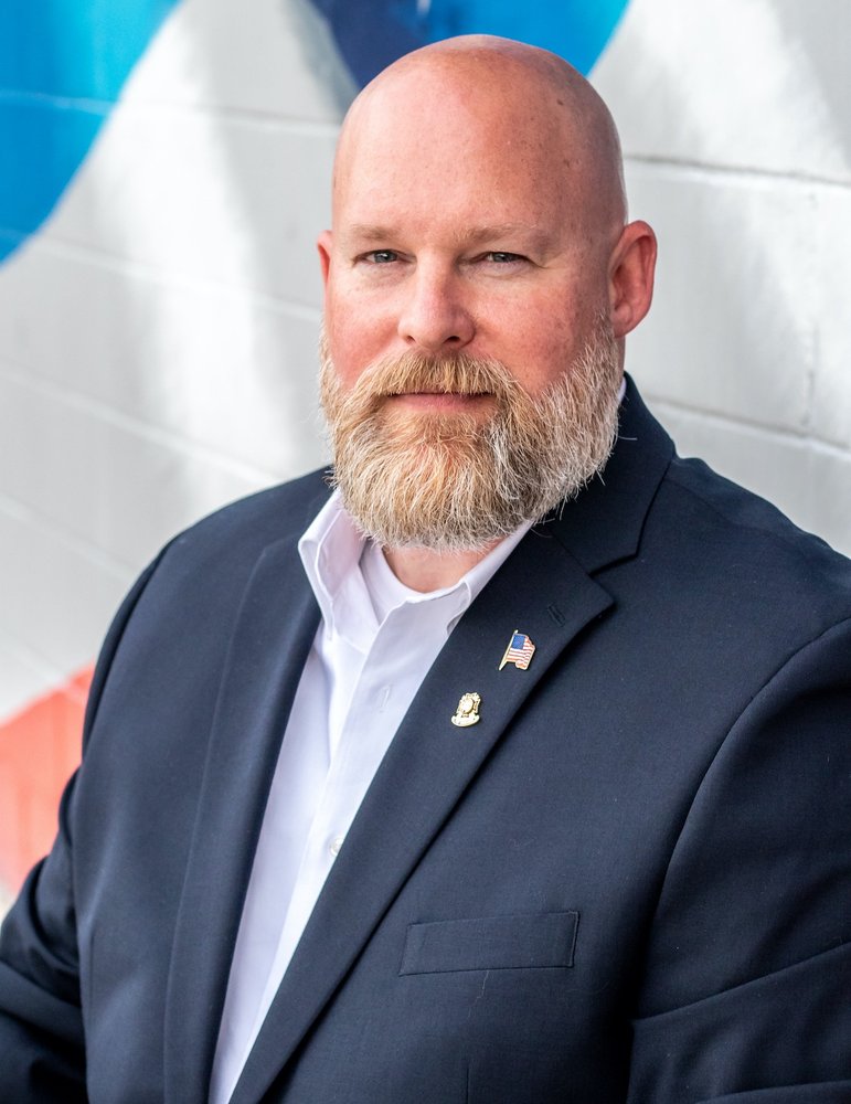 THE GOLDEN ANCHOR TEAM ONE SOTHEBY’S INTERNATIONAL REALTY 5233 San