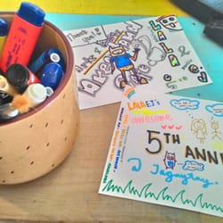 Dreamland Arts and Crafts Café - Our own artworks while waiting for the food