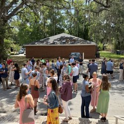 Community Bible Church of Savannah - Loved the friendly hospitable vibe with lots of young adults, families, older folks hanging out before/after service