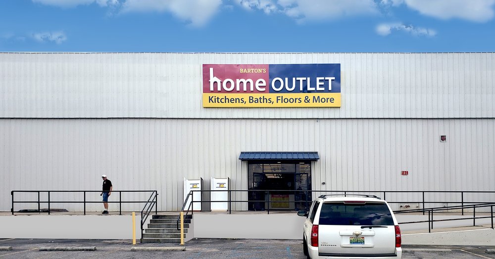 HOME OUTLET Updated September 2024 952 East I65 Service Rd N