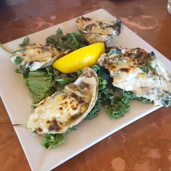 Mac's Shack Wellfleet - Oysters Rockefeller - Sushi Bars Near Me - Wellfleet, Massachusetts