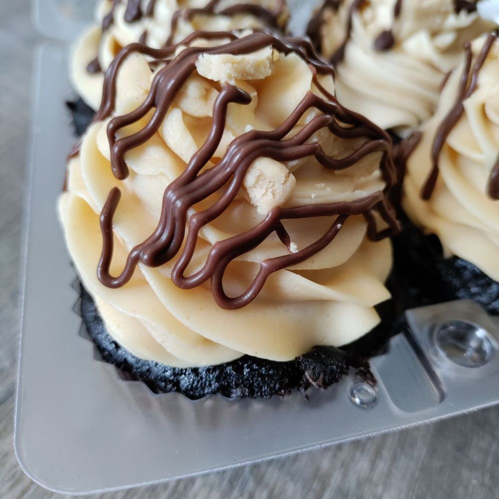 Sugar Rush Columbus - Buckeye cupcake - Desserts Near Me - Reynoldsburg, Ohio Sugar Rush Columbus - Buckeye cupcake - Desserts Near Me - Reynoldsburg, Ohio