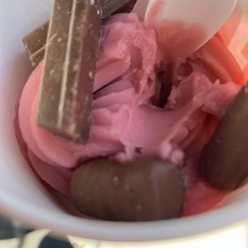 TF Montclair - Ice Cream & Frozen Yogurt Near Me - Oakland, California