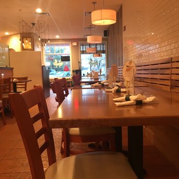 Thai Kitchen - Dining area - Thai Near Me - Centreville, Virginia Thai Kitchen - Dining area - Thai Near Me - Centreville, Virginia