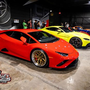 Crown Customs and Coatings - Rohana wheels on the lamborghini - Wheel & Rim Repair Near Me - Wheeling, Illinois Crown Customs and Coatings - Rohana wheels on the lamborghini - Wheel & Rim Repair Near Me - Wheeling, Illinois