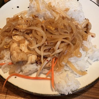 Lemon Grass Thai Restaurant - Noodles - Thai Near Me - Pontiac, Michigan Lemon Grass Thai Restaurant - Noodles - Thai Near Me - Pontiac, Michigan