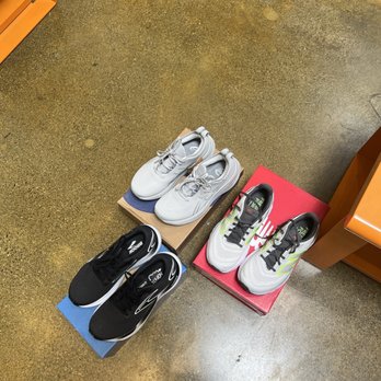 Road Runner Sports - Sports Wear Near Me - Berkeley, California