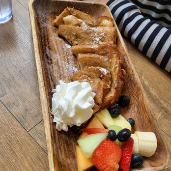 Aloha Kitchen - French toast - Breakfast & Brunch Near Me - Honolulu, Hawaii Aloha Kitchen - French toast - Breakfast & Brunch Near Me - Honolulu, Hawaii