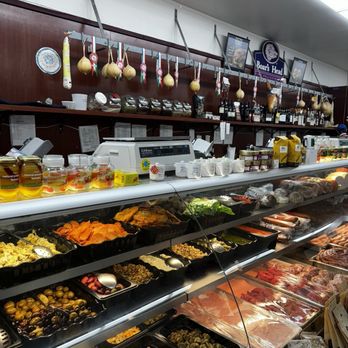 Monte Carlo Deli - Italian Near Me - Burbank, California