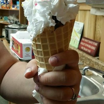 Oaks Campground - 8 Flavors of hand dipped ice cream - Campgrounds Near Me - Munith, Michigan Oaks Campground - 8 Flavors of hand dipped ice cream - Campgrounds Near Me - Munith, Michigan