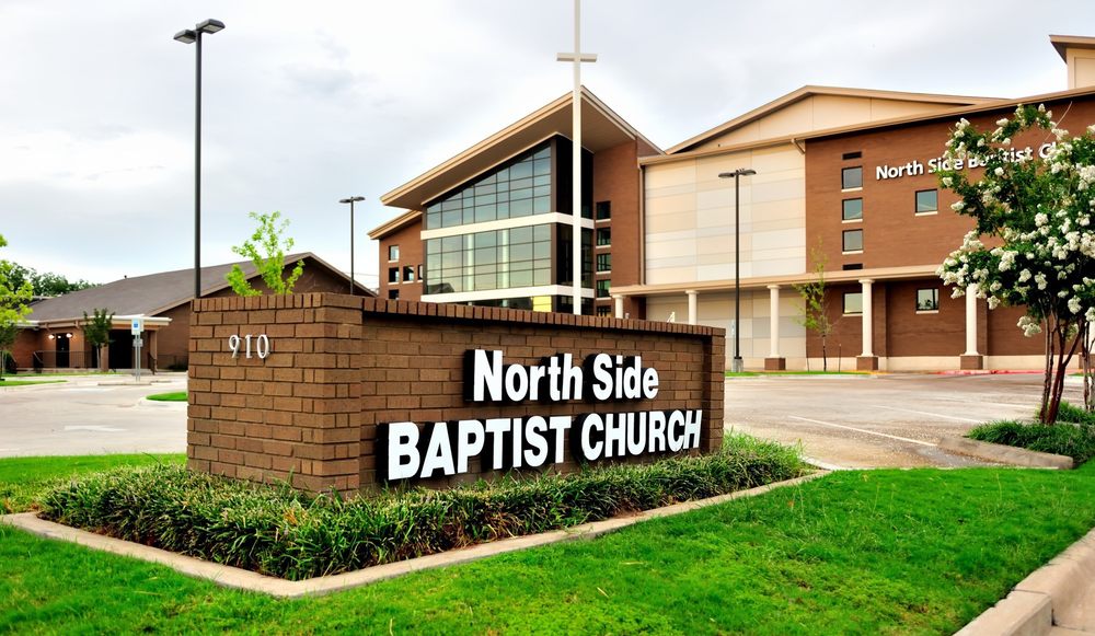 NORTH SIDE BAPTIST CHURCH Updated September 2024 910 N Main St