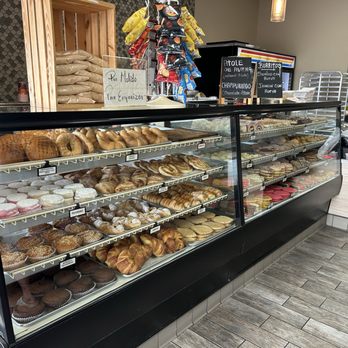 Panaderia Gudiño - Inside - Mexican Near Me - San Jose, California
