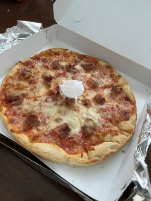 Continental Pizza by null