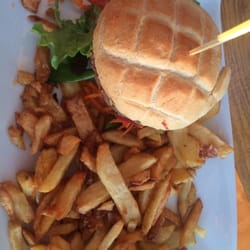 Banana Surf Shop Café - Cheaseburger