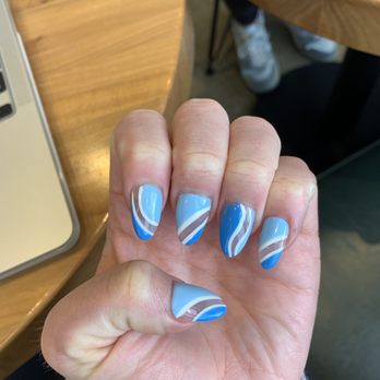IQ Nails Salon - Acrylic gel full set, not done by Steven! - Nail Salons Near Me - Brookfield, Wisconsin