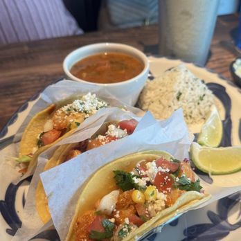Gringo's Mexican Kitchen - Bangin shrimp tacos & virgin piña colada - Tex-Mex Near Me - Tomball, Texas Gringo's Mexican Kitchen - Bangin shrimp tacos & virgin piña colada - Tex-Mex Near Me - Tomball, Texas