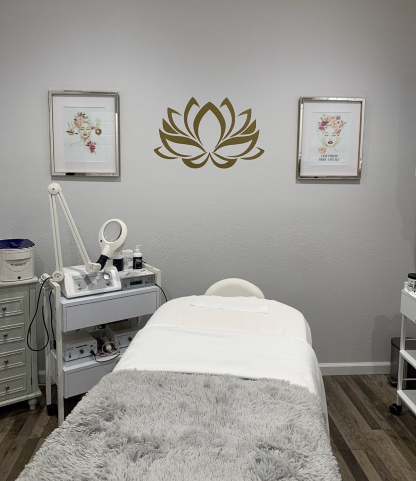 Skin Care by Rebecca Logo