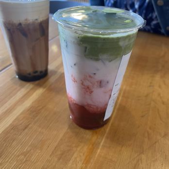 Teas'n You - Strawberry Matcha Dalgona - Bubble Tea Near Me - Vienna, Virginia