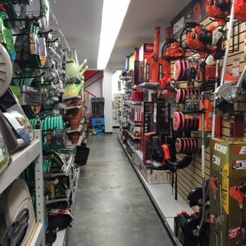 Shep's Midtown Ace - Outdoor tools. - Hardware Stores Near Me - Atlanta, Georgia