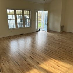 Diamond State Hardwood Floors - 2 1/4 Red Oak Natural