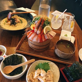 Raisu - Snow Crab Uni Cream Udon, Deluxe Seafood Bowl, Sea Snail, Wasabi Raw Octopus - Japanese Near Me - Vancouver, British Columbia