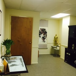 Hu Acupuncture and Chinese Herb