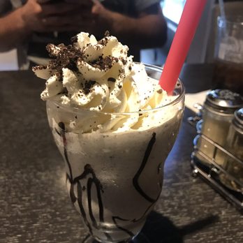Patties & Pints - Oreo milk shake - American Near Me - Valley Center, California Patties & Pints - Oreo milk shake - American Near Me - Valley Center, California