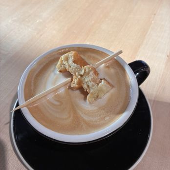 Lola's Coffee + Bar - Waffle latte - Coffee & Tea Near Me - Cincinnati, Ohio