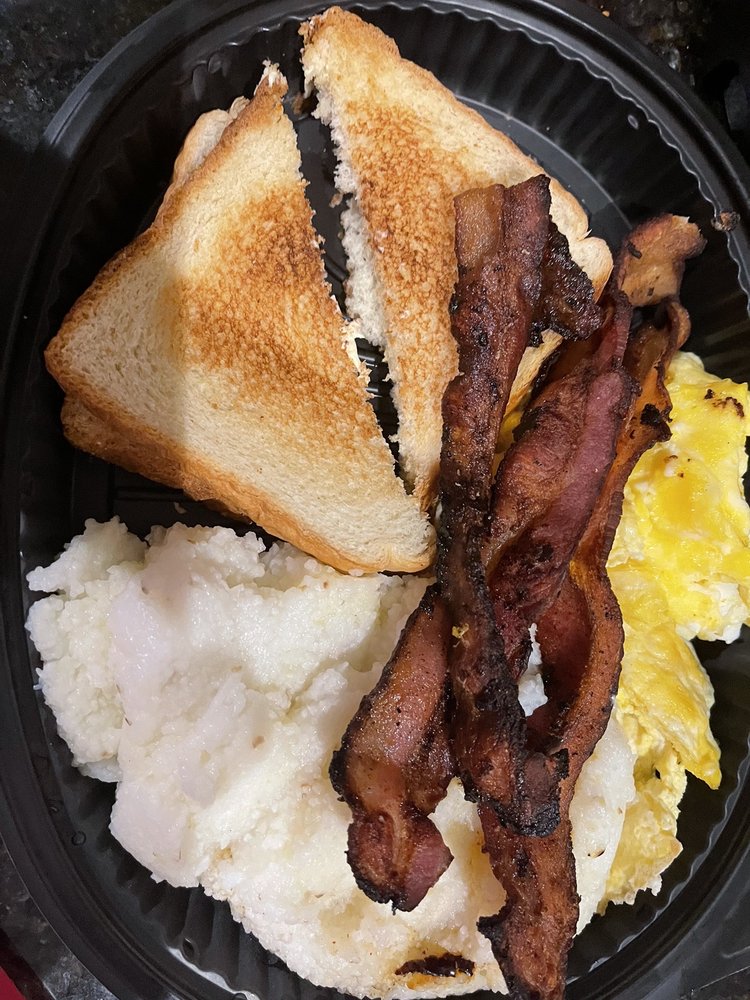 WAFFLES HOUSE Updated April 2024 40 Photos & 45 Reviews 4690